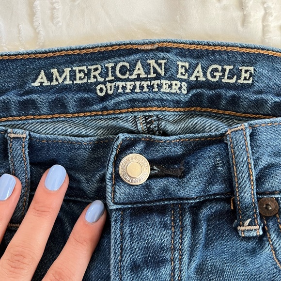 American Eagle Straight Leg Denim - Picture 3 of 5